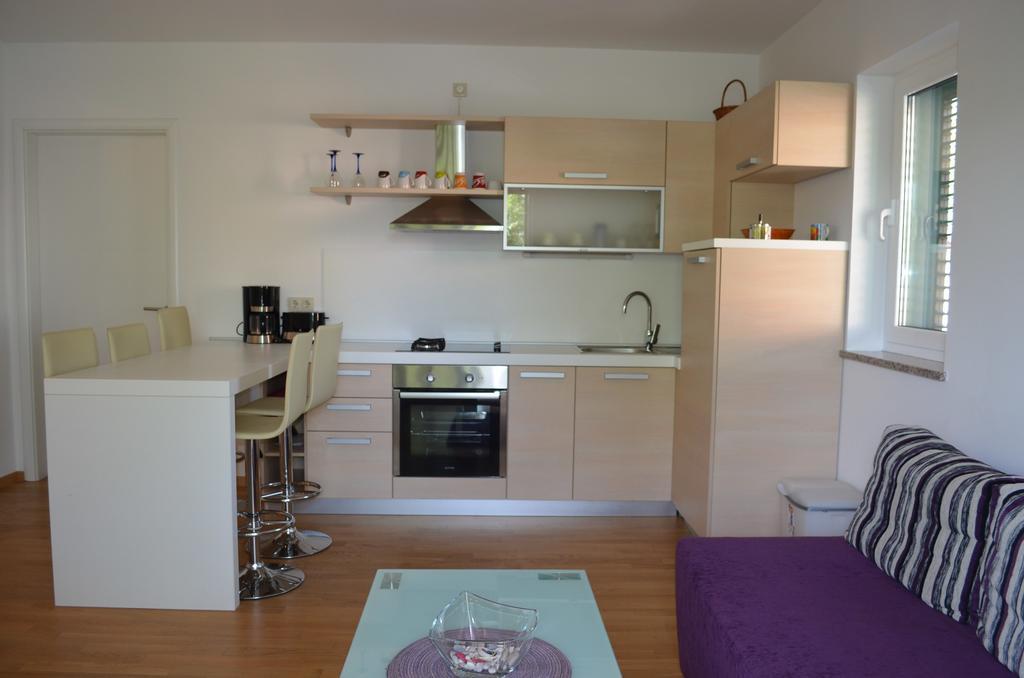 Apartments Soldo Baška Rom bilde