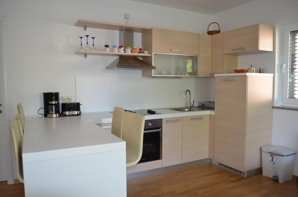 Apartments Soldo Baška Eksteriør bilde