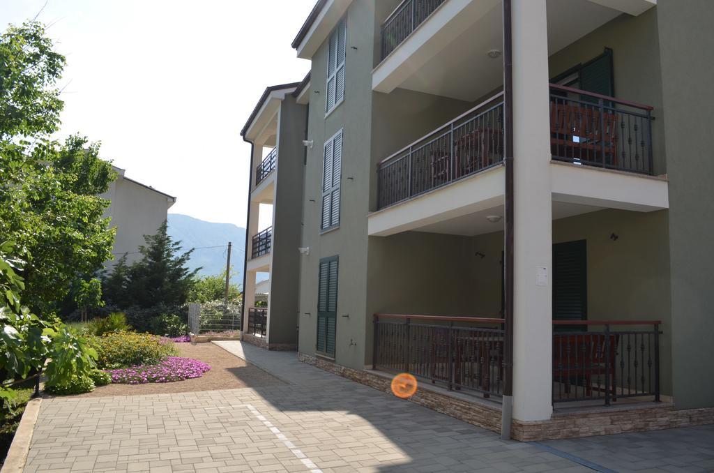 Apartments Soldo Baška Eksteriør bilde